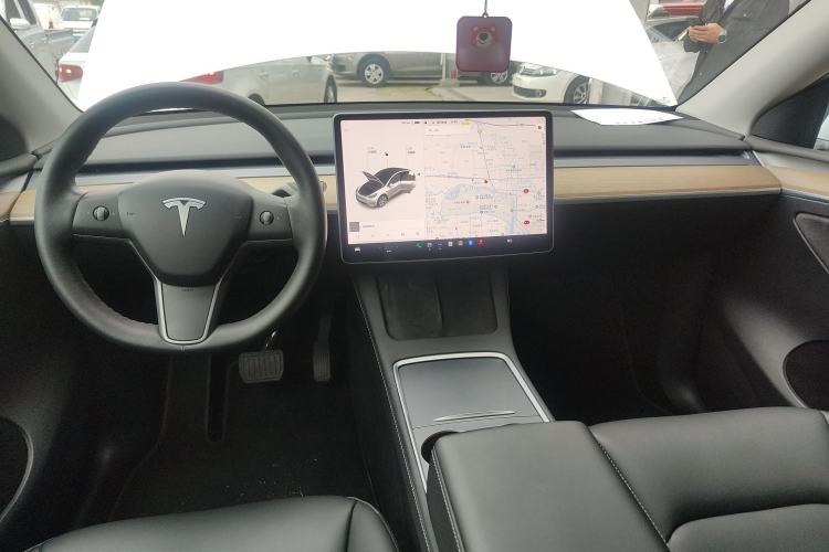 Used Tesla Model Y 2021 Standard Range Rear-Wheel Drive Version