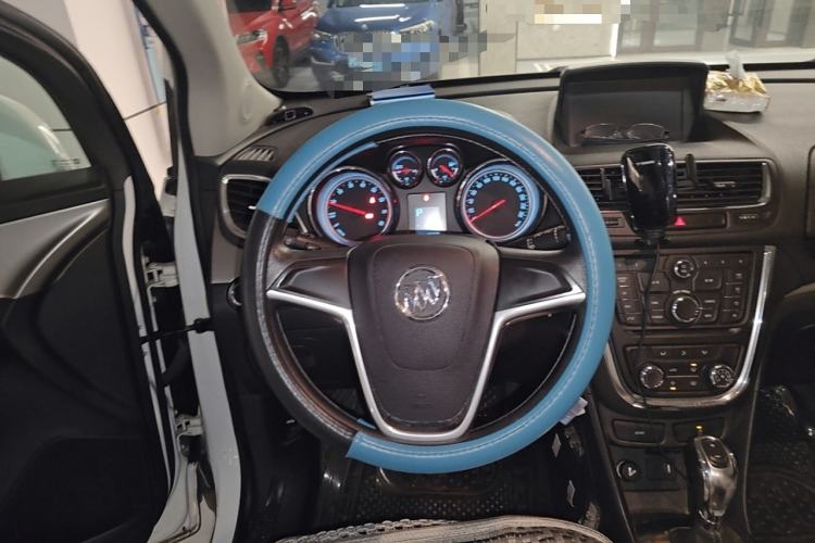 Used Buick Encore 2015 1.4T Automatic Two-Wheel Drive Urban Elite Version
