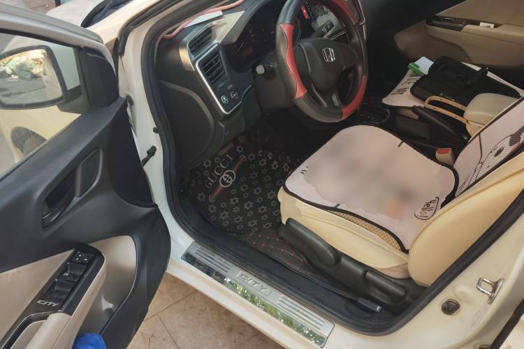 Used Honda City 2015 1.5L CVT Comfort Version Driver Seat