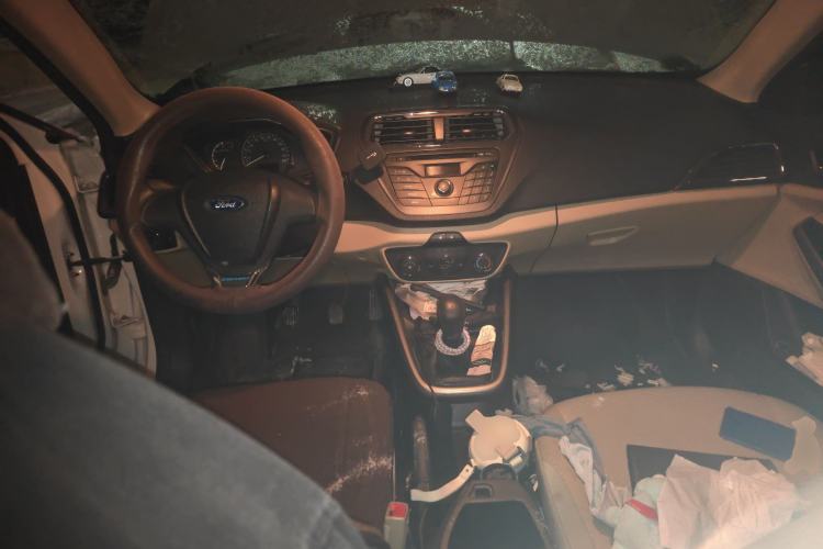 Used Ford Escort 2015 1.5L Manual Comfort Model
