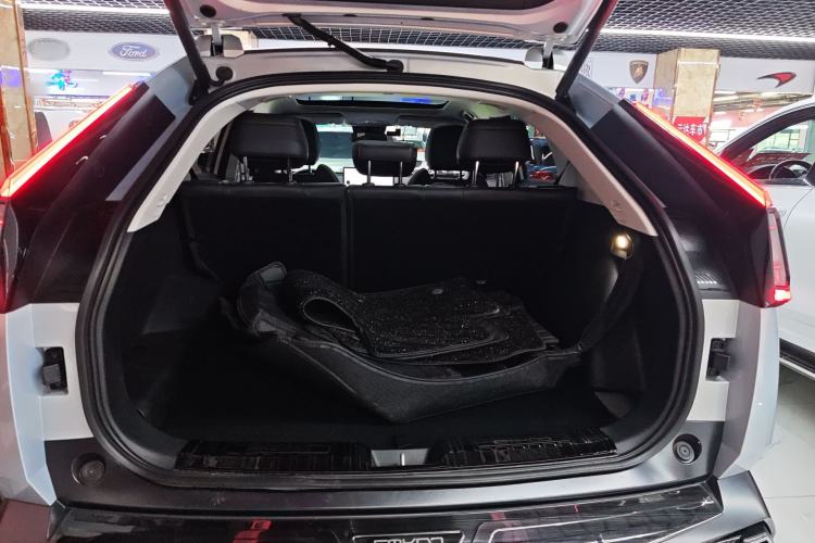 Used GAC Trumpchi EMKOO 2022 2.0 ATK TwinStar Pro Edition Trunk