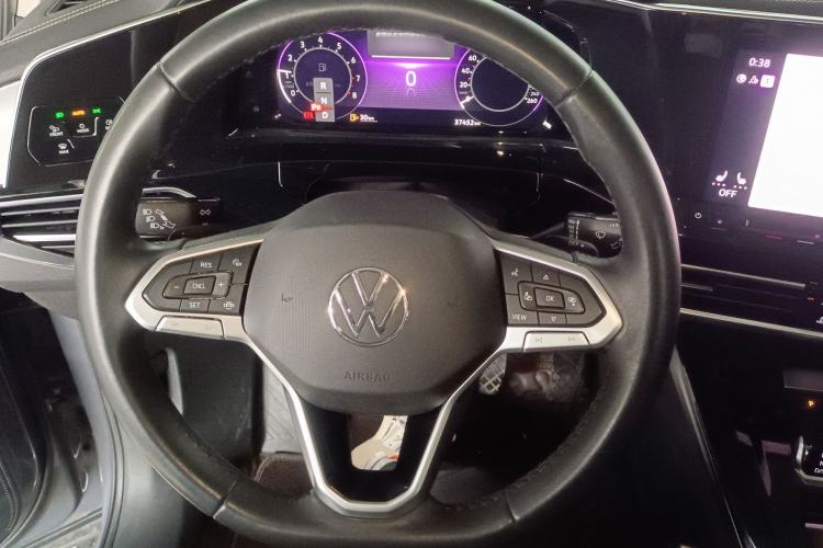 Used Volkswagen Talagon 2021 330TSI Two-Wheel-Drive Luxury Edition – Scenic Version Steering Wheel