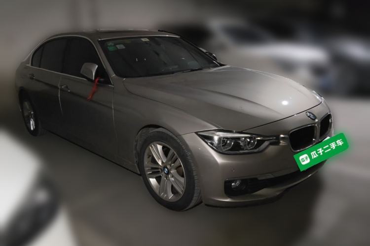 Used BMW 3 Series 2016 320Li Fashion Model Front Right 45 Deg