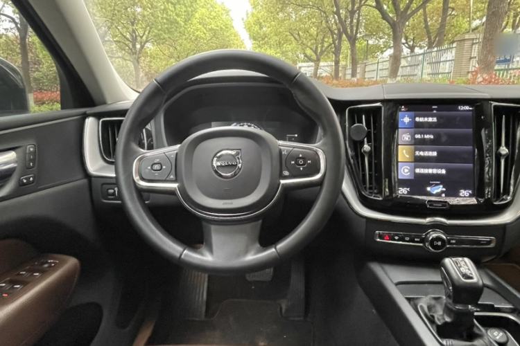 Used Volvo XC60 2019 T5 4x4 Smart Edition China VI Standard Exterior 7