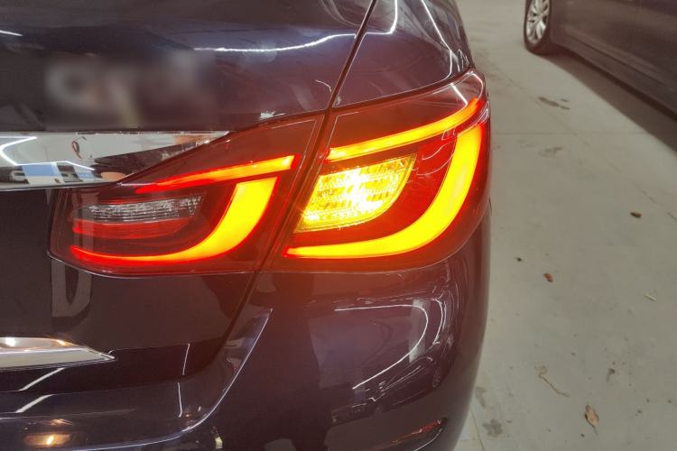 Used Infiniti Q70 2019 Q70L 2.0T Elite Plus Version
