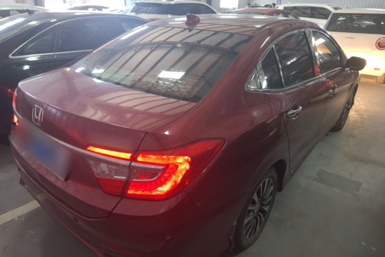 Used Honda Crider 2015 1.8L automatic luxury edition
