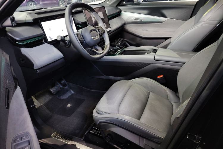 Used Lynk & Co 08 EM-P 2023 245km Ultra-Long Range Halo Left Front Seat