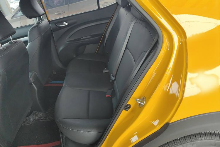 Used Kia kx1 Stonic 2021 1.4L CVT Fun & Sunroof Model