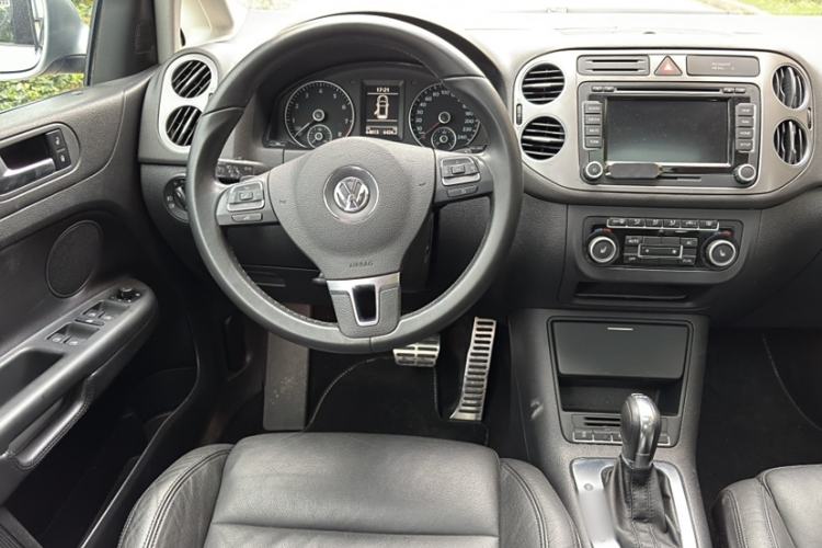 Used Volkswagen Golf 2011 1.4TSI Cross Golf
