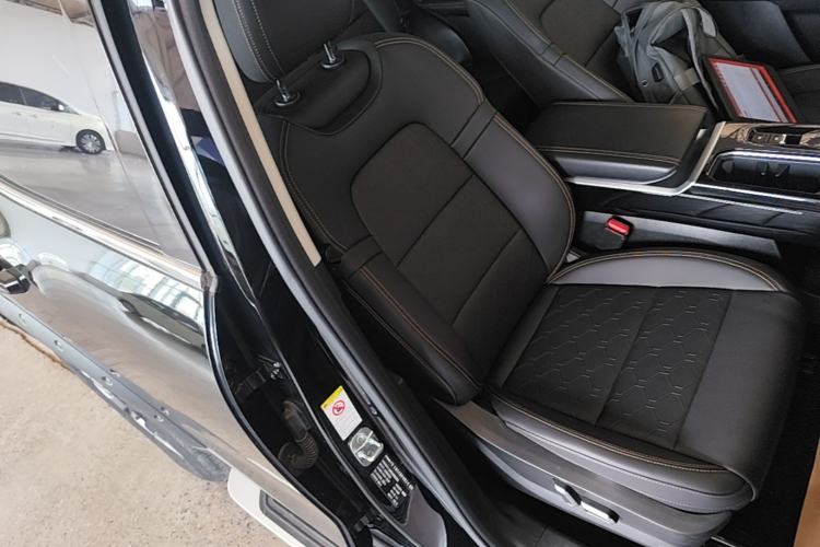 Used Haval DARGO 2022 2.0T DCT 4x4 Chinese Rural Dog Hunting Edition Right Front Seat