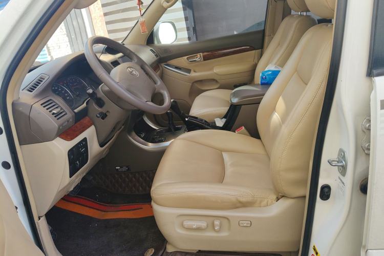 Used Toyota Prado 2006 4.0L Automatic VX
