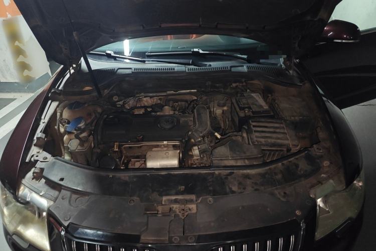 Ojetý Skoda Superb 2012 1.4TSI DSG Zhiya Edition