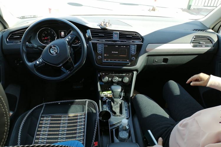 Used Volkswagen Tiguan L 2018 330TSI Automatic Two-Wheel Drive Luxury Edition