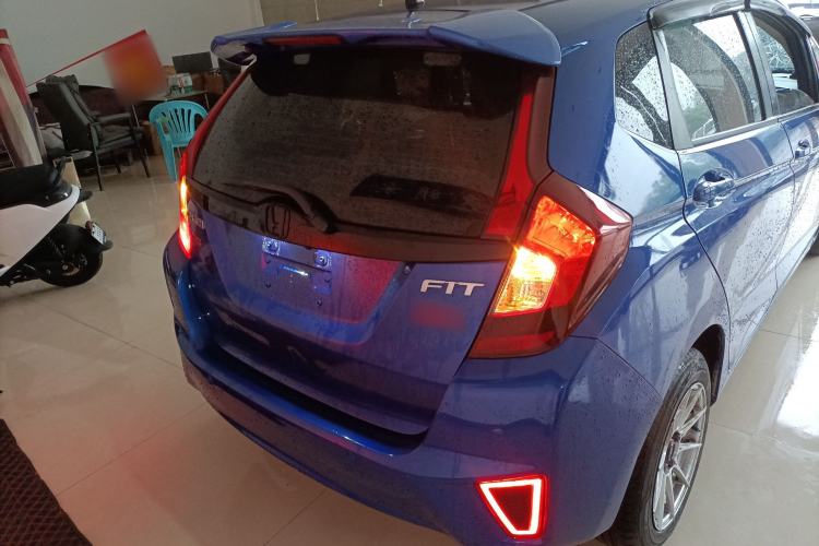 Used Honda Fit 2016 1.5L LXS CVT Comfort Sunroof Version Rear