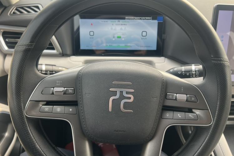 Used BYD Yuan UP 2024 401KM Leading Edition
