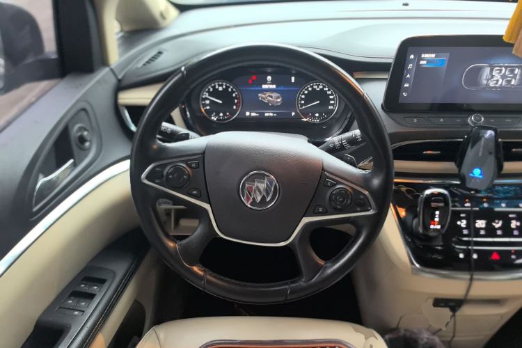 Used Buick GL8 2023 Land Executive Class 652T Smart Luxury Model
