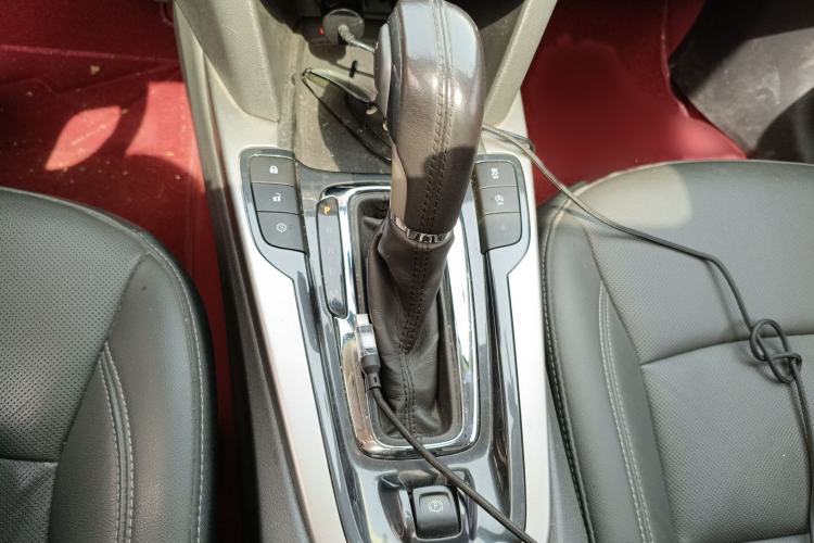 Used Chevrolet Malibu 2018 530T Automatic Luxury Edition Gear Lever