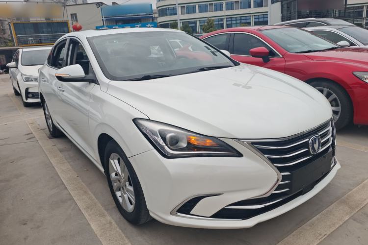 Used CHANGAN Eado 2019 High-Energy Edition 1.6L GDI Manual Pioneer Model China VI Standard