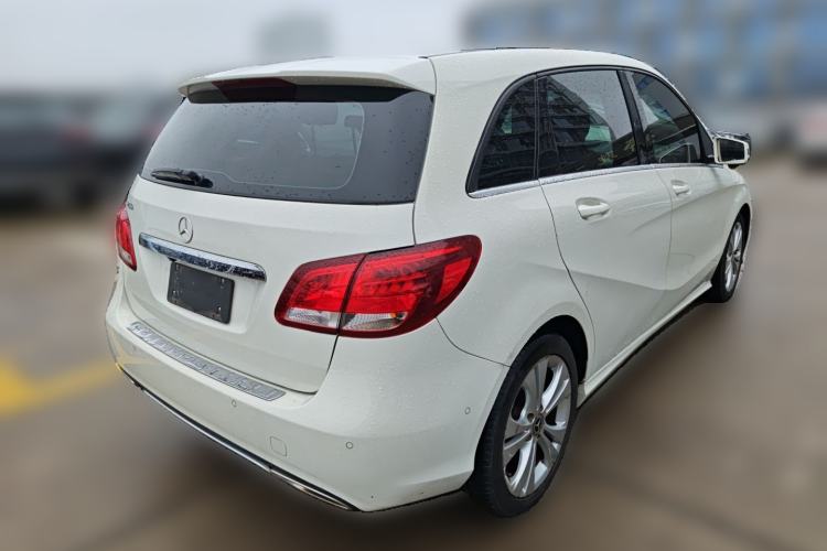 Used Mercedes-Benz B-Class 2017 B 200 Sport Edition Rear Right 45 Deg