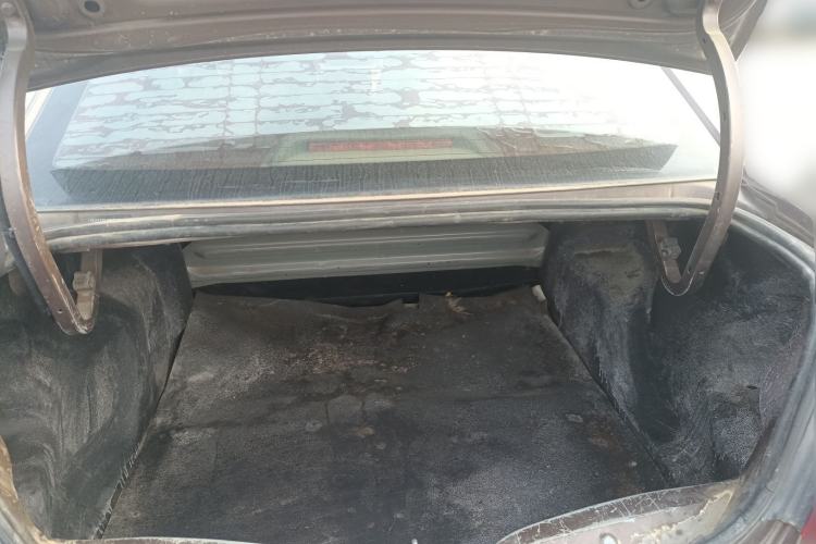 Used Peugeot 301 2016 1.6L Manual Comfort Edition Trunk