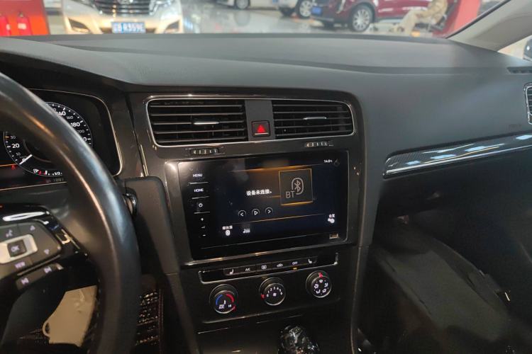 Used Volkswagen Golf 2020 Zhiai Edition 280TSI DSG Luxury Model