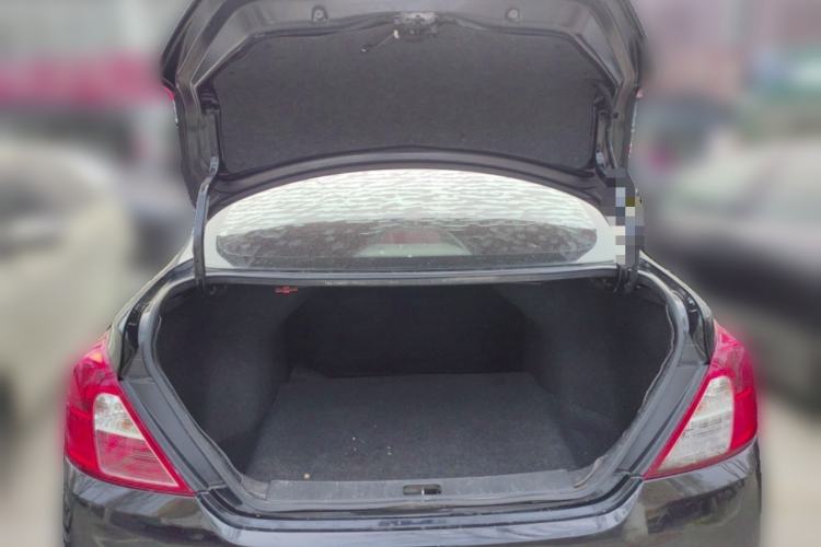 Used Nissan Sunny 2016 1.5XE Manual Leading Edition
