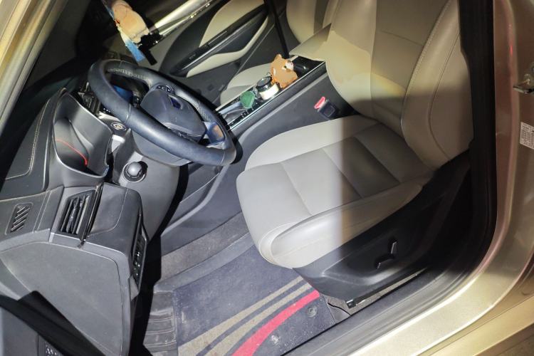 Used Geely Auto Binray 2018 14T CVT Binyi Edition