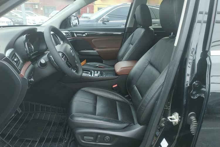 Used GAC Trumpchi GS8 2017 320T Four-Wheel Drive Luxury Smart Connectivity Version (7 Seats)