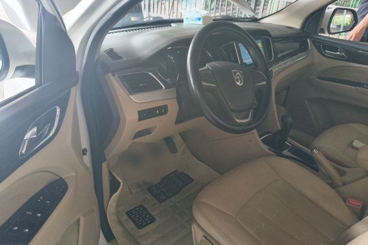 Used Baojun 730 2016 1.5L Manual Comfort Version 7 Seats China V Emission Standard