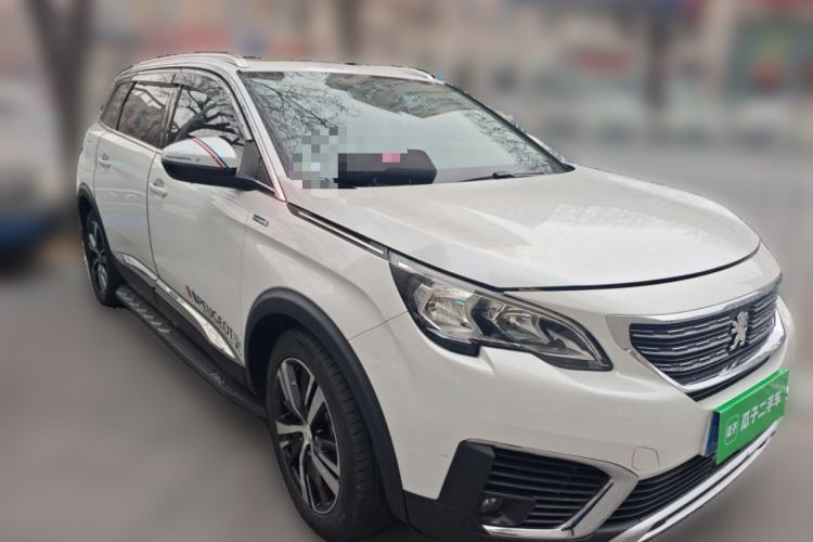 Used Peugeot 5008 2017 380THP 7-Seater Elite Edition Front Right 45 Deg