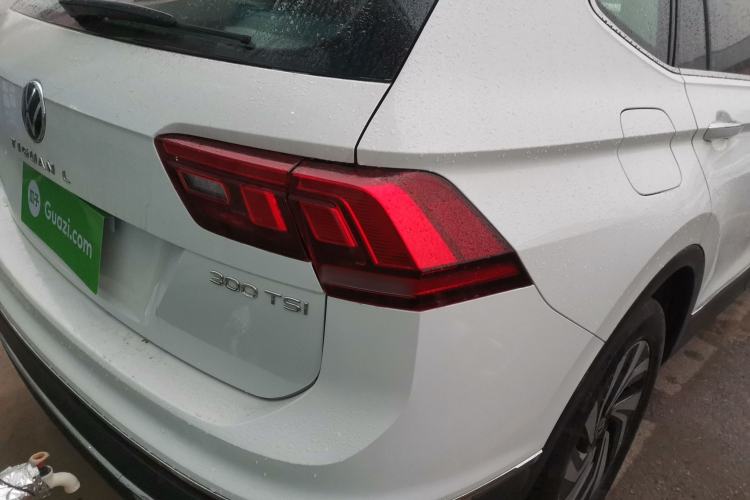 Used Volkswagen Tiguan L 2024 300TSI Automatic Two-Wheel Drive Smart Edition