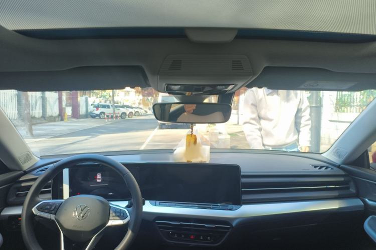 Used Volkswagen Lamando 2025 Lavida L 280TSI DSG Spicy Edition
