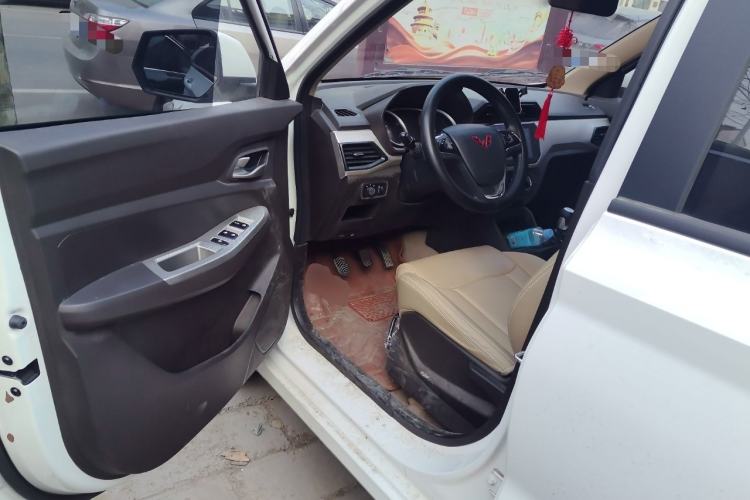 Used Wuling Hongguang 2021 1.5L Facelifted S Comfort Version with Electric Power Steering LAR