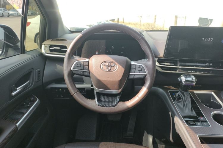 Used Toyota Granvia 2024 2.5L Hybrid Prestige PLUS Four-Wheel Drive Version Steering Wheel