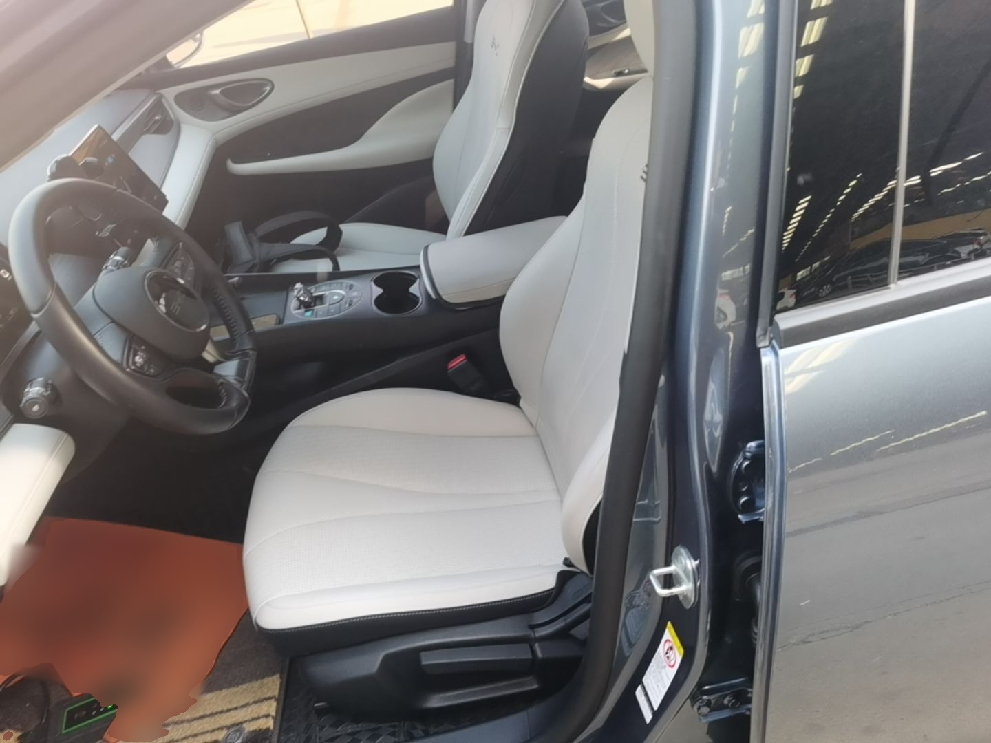 BYD Seal 05 DM-i 2025 DM-i Smart Drive 55KM Luxury Model — снимка 20