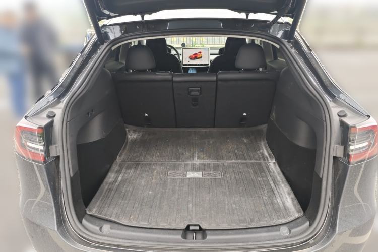 Used Tesla Model Y 2024 Rear-Wheel-Drive Version