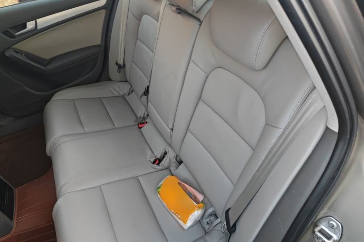 Used Audi A4L 2010 2.0 TFSI Standard Edition
