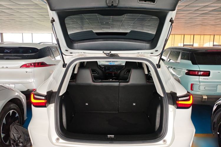 Used CHANGAN OSHAN X5 2021 1.6L CVT Luxury Model