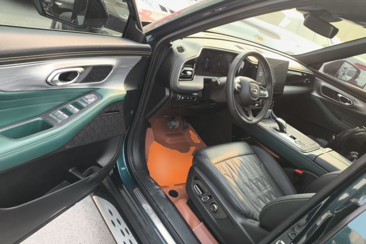 Used GAC Trumpchi GS8 2022 Linghang Series 2.0 TGDI Two-Wheel-Drive Luxury Smart Connectivity Version (7 Seats) Driver Seat