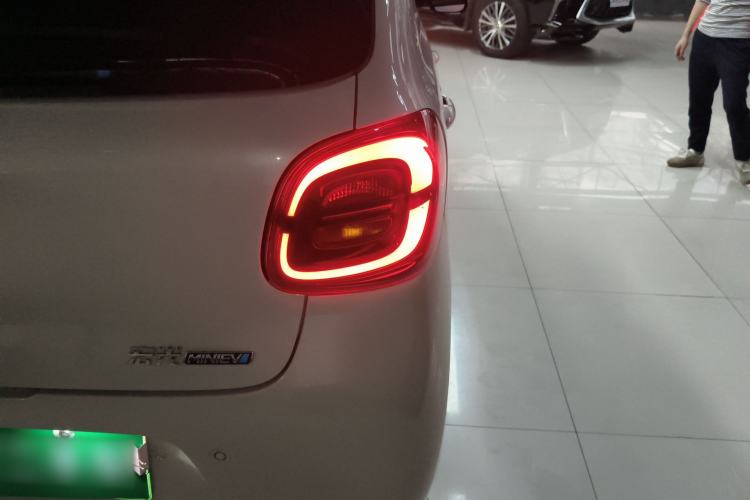 Used Wuling Hongguang MINIEV 2025 Four-Door Version Advanced Edition