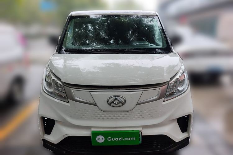 Used SAIC MAXUS EV30 2022 Pure Electric Smart Logistics Expert with Short Wheelbase Guoxuan