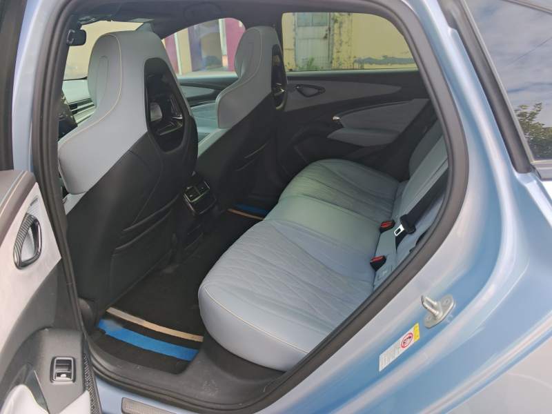 Used BYD Seal 2022 700 km Long-Range Rear-Wheel-Drive Version — 35