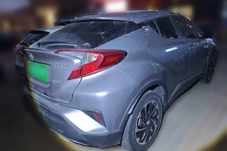 Used Toyota IZOA 2018 2.0L Yichi Version China VI Standard