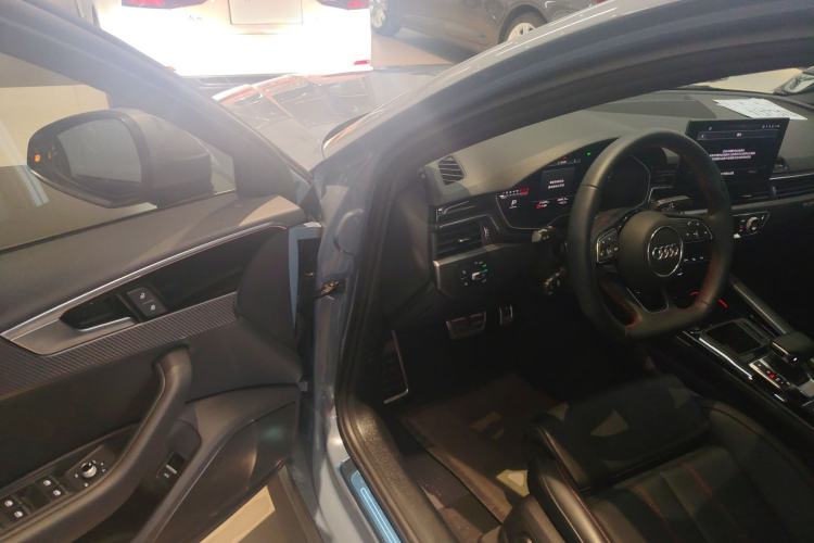 Used Audi A4L 2022 40 TFSI quattro RS Performance Package