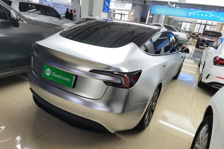 Used Tesla Model 3 2025 Rear-Wheel-Drive Version
