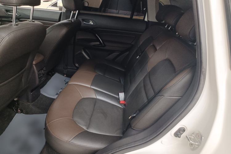 Used GAC Trumpchi GS4 2017 235T Automatic Two-Wheel Drive Luxury Smart Connectivity Version
