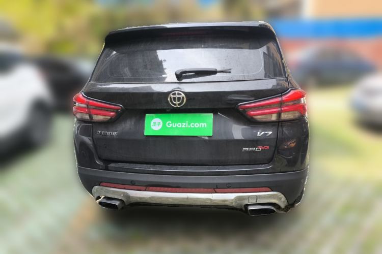 Used Brilliance V7 2018 280T DCT Luxury Model 5 Seats
