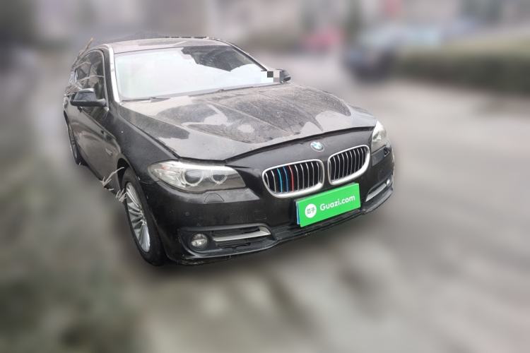 Used BMW 5 Series 2013 525Li Leading Model Front Right 45 Deg