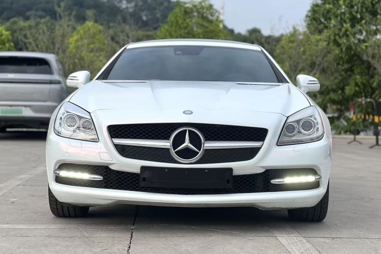 Used Mercedes-Benz SLK-Class 2011 SLK 200 Fashion Model
