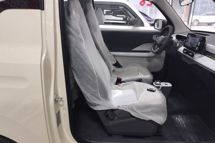 Used Geely Galaxy Panda 2025 210 km – Yuanqi Bear
